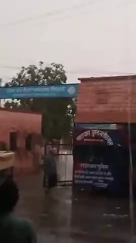 डीडवाना में मूसलाधार बारिश से भरा पानी,
  उमस से राहगीरों को मिली राहत
