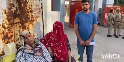 बागपत: जमीनी विवाद को लेकर जबरन घर में घुसकर गर्भवती महिला को गाली-गलौच कर धमकी दी, पीड़िता ने SP से की शिकायत