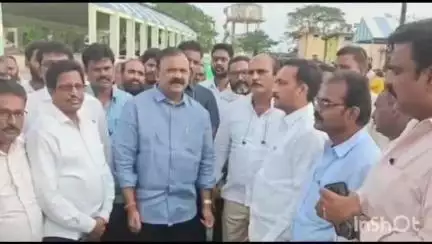 యోగాంధ్ర డే కార్యక్రమాన్ని విజయవంతం చేయాలి : గురజాల ఎమ్మెల్యే ఎరపతినేని శ్రీనివాసరావు