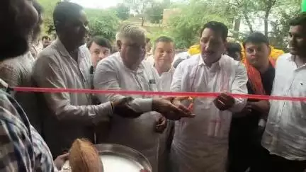 जौरा: जौरा शहर पहुंचे कृषि मंत्री एदल सिंह कंसाना और सांसद शिवमंगल सिंह तोमर ने 3 अलग-अलग कार्यक्रमों में की शिरकत