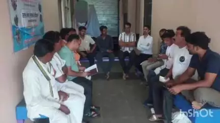 अशोक नगर: ग्राम रैपरी में चौपाल का आयोजन, 'एक पेड़ मां के नाम' अभियान चलाया जा रहा है