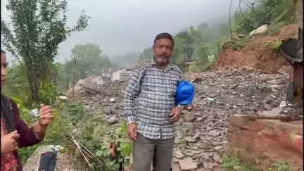पधर: मोहड़धार में फोरलेन कंपनी की मनमानी से बेघर हो रहे लोग, मुआवजा मिलने से पहले ही गिराए जा रहे मकान और गौशाला #jansamasya
