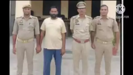 संभल: ऐचौडा कम्बोह थाना पुलिस ने संगठित गिरोह बनाकर फर्जी जमीन दिखाकर बैनामा करने वाले आरोपी को गिरफ्तार किया