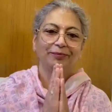 कल्पा: प्रोफेसर मीनाक्षी पाल ने जातिसूचक शब्दों के प्रयोग को लेकर जताया खेद, वीडियो किया जारी