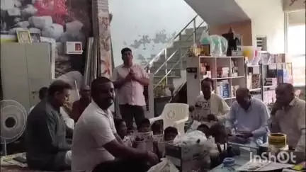चरखी दादरी: रानीला में बूथ अधीक्षकों ने बैठक आयोजित कर आगामी कार्यक्रमों पर किया विचार-विमर्श
