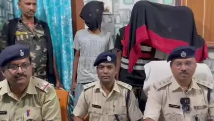 गोड्डा: गोड्डा में अवैध ब्राउन शुगर कारोबार का भंडाफोड़, तीन युवक गिरफ्तार