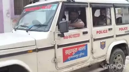 मुशहरी: ब्रह्मपुरा पुलिस ने दामोदरपुर से चोरी की मोटरसाइकिल के साथ 3 लोगों को गिरफ्तार कर कोर्ट में पेश किया
