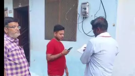 राठ: राठ कस्बे के पठानपुरा सहित विभिन्न इलाकों में विद्युत विभाग ने वृहद चेकिंग अभियान चलाकर वसूले ₹9.5 लाख