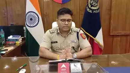 বনগাঁ: বনগাঁতে সাংবাদিক সম্মেলন করলেন বনগাঁ পুলিশ জেলার পুলিশ সুপার