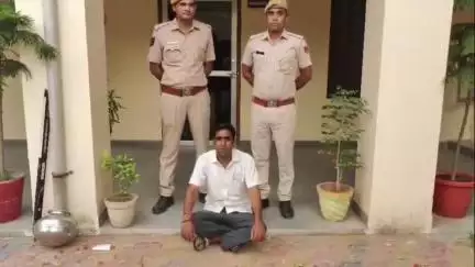 रतनगढ़: राजलदेसर पुलिस ने सोशल मीडिया पर आपत्तिजनक कमेंट करने के आरोप में राजलदेसर निवासी व्यक्ति को किया गिरफ्तार