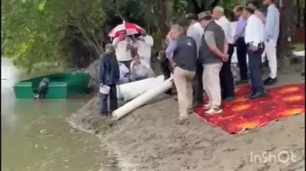 मिहींपुरवा: केंद्रीय वन मंत्री ने कतर्निया घाट का दौरा किया, नदी में छोड़े 07 घड़ियाल के बच्चे और प्रजनन केंद्र का किया निरीक्षण