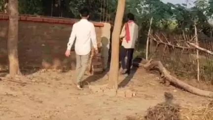 रफीगंज: प्रधानमंत्री आवास योजना में रफीगंज के भेटनीया पंचायत के आवास सहायक का बिचौलिया के माध्यम से अवैध वसूली का वीडियो वायरल