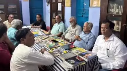 जगदीशपुर: गांधी शांति प्रतिष्ठान केंद्र में प्रकाश चंद्र गुप्ता की अध्यक्षता में क्रियान्वयन समिति की बैठक आयोजित की गई