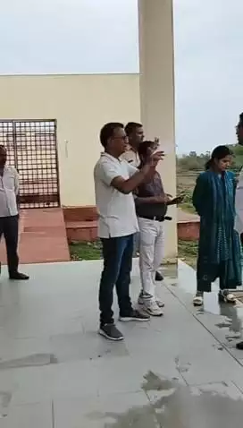 विराटनगर में अंतर्राष्ट्रीय योग दिवस को लेकर उपखंड अधिकारी ने तैयारियों का लिया जायजा