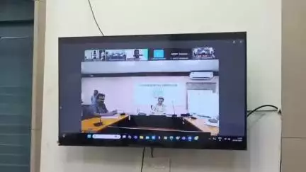 జిల్లాలో ప్రతినెల మూడో శనివారం స్వచ్ఛందర స్వచ్ఛ దివస్ కార్యక్రమాలను ప్రణాళిక ప్రకారం చేపట్టాలి జిల్లా కలెక్టర్ శ్యాన్మోహ