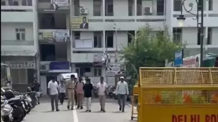 खटाव: ग्रामविकास मंत्री जयकुमार गोरे यांच्या बदनामी प्रकरणी दिल्लीतून ज्योतिषाला वडूज पोलिसांनी केली अटक