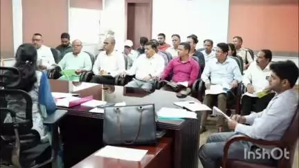 मेदिनीनगर (डालटनगंज): पलामू डीसी की अध्यक्षता में समाहरणालय में जिला पर्यटन संवर्द्धन परिषद की बैठक हुई