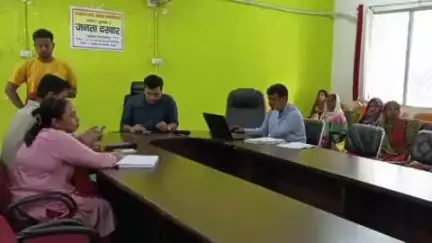 जामा: जामा प्रखंड मुख्यालय में जनता दरबार, 81 आवेदन प्राप्त, मंईया सम्मान के 69 आवेदन सर्वाधिक