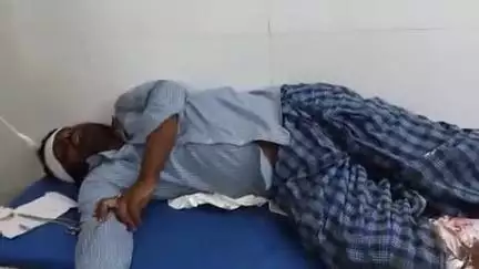 సప్తగిరి సర్కిల్లో ఓ వ్యక్తిపై గుర్తుతెలియని వ్యక్తులు దాడి ఆ వ్యక్తి కి తీవ్ర గాయాలు