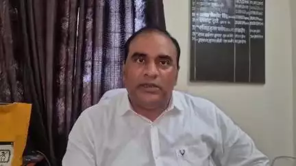 कोडरमा: कोडरमा आंचल में भूमि संबंधी मामलों के निपटारे के लिए विशेष शिविर का आयोजन
