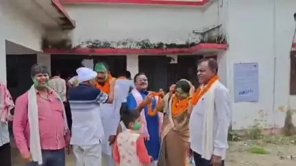 कहलगांव: कहलगांव प्रखंड पंचायत उप चुनाव: मुखिया पद पर अंतिम दिन तीन अभ्यर्थियों ने किया नामांकन