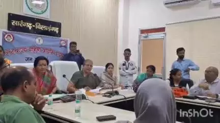 जिलाधीश कार्यालय में महिला आयोग की पहली सुनवाई में 13 मामलों की जांच, 5 नस्तीबद्ध और 3 रायपुर ट्रांसफर