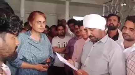 करेरा: पाल-बघेल समाज ने राष्ट्रपति के नाम करैरा एसडीएम को सौंपा ज्ञापन, कौशांबी व शिवपुरी दुष्कर्म घटनाओं पर कार्रवाई की मांग