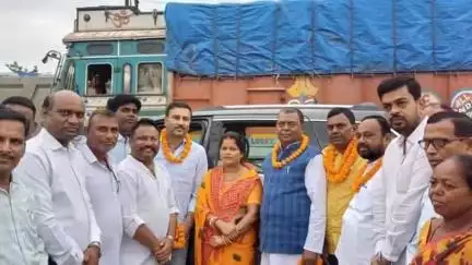जरीडीह: जैनामोड़ में आजसू पार्टी ने पूर्व उपमुख्यमंत्री व गिरीडीह सांसद का किया स्वागत, शोषित-वंचित समाज के उत्थान पर चर्चा