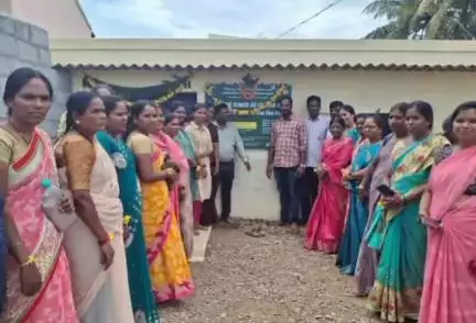 ಹಿರಿಯೂರು: ತಾಲ್ಲೂಕಿನ ಐಮಂಗಕ ಗ್ರಾಮದಲ್ಲಿ ಎನ್.ಆರ್.ಎಲ್.ಎಂ ಜಿಲ್ಲಾ ಕಾರ್ಯಕ್ರಮ