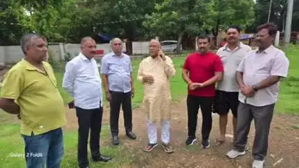 गोलमुरी-सह-जुगसलाई: विश्व योग दिवस पर केबुल टाउन में आयोजित योग कार्यक्रम को लेकर विधायक सरयू राय ने स्थल का किया निरीक्षण