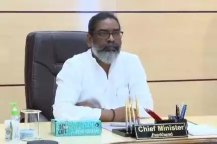 कांके: प्रोजेक्ट भवन में सीएम ने वीसी द्वारा सभी जिलों के उपायुक्तों को अतिवृष्टि के मद्देनज़र अलर्ट रहने को कहा