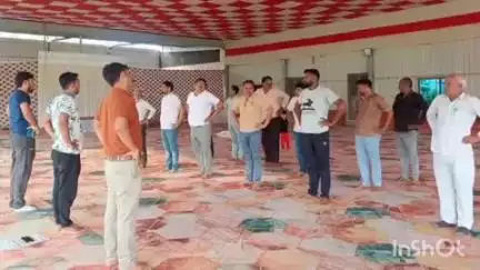 कपासन: कपासन स्थित निजी वाटिका में अंतर्राष्ट्रीय योग दिवस की पूर्व संध्या पर भाजपा नगर मंडल द्वारा हुआ योग का पूर्वाभ्यास