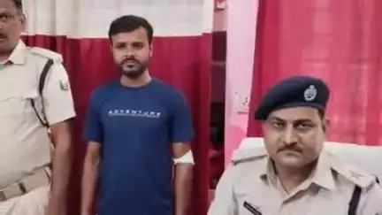 मधुबन: पुलिस ने वाहन जांच के दौरान देल्हो गांव से एक कुख्यात अपराधी को चोरी की बाइक के साथ गिरफ्तार किया, भेजा गया जेल