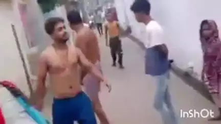 बरेली: बिथरी चैनपुर थाना क्षेत्र के ग्राम आलमपुर गजरौला में दबंगों ने घर में घुसकर की मारपीट, पुलिस से की शिकायत