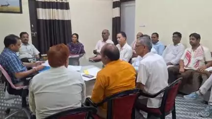 सुजानगढ़: सुजानगढ़ के एसडीएम ने मास्टर ट्रेनर्स की बैठक ली