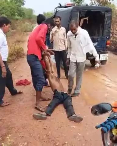घुवारा: धरमपुरा में खपरैल को लेकर विवाद, तीन लोगों ने दंपति से की मारपीट, तीनों पर मामला दर्ज