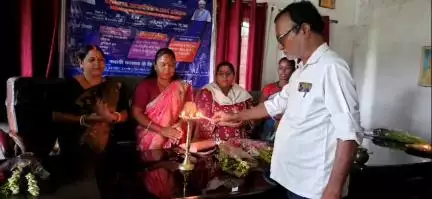 दाड़ी: टोंगी में धरती आबा जनजातीय ग्राम उत्कर्ष अभियान के तहत शिविर का आयोजन किया गया
