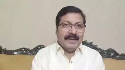 भिंड नगर: भिंड: कांग्रेस प्रवक्ता स्वदेश शर्मा ने CM पर साधा निशाना, छोटे कर्मचारियों के अधिकारों के हनन का लगाया आरोप