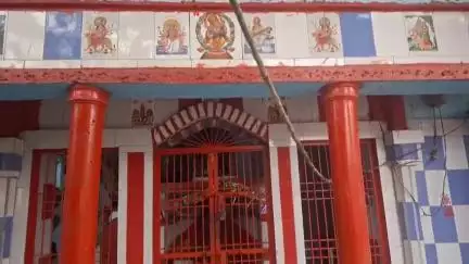 कन्नौज: कन्नौज रेलवे स्टेशन के बाहर स्थित मनोकामना मईया का प्राचीन मंदिर, सच्चे दिल से दुआ करने वालों की मनोकामना होती है पूरी