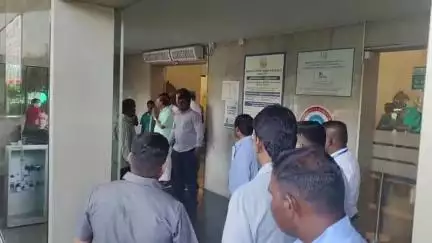 ஆவடி: மருத்துவமனையில் சிகிச்சை பெற்று வரும் ஜிகே மணியை சந்தித்தார்  ராமதாஸ்