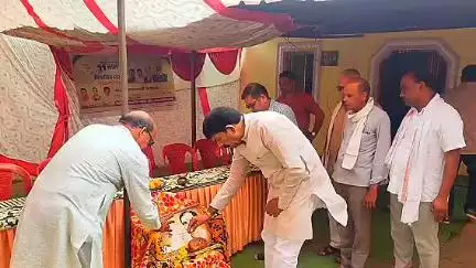 वारासिवनी: ग्राम डोके में नरेंद्र मोदी सरकार के 11 वर्ष पूर्ण होने पर कार्यक्रम आयोजित, पूर्व कैबिनेट मंत्री हुए शामिल