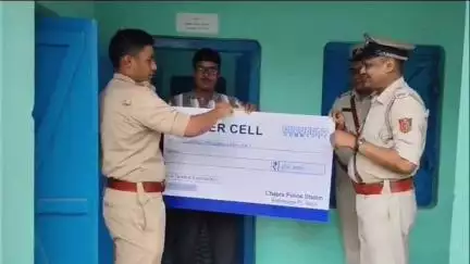 চাপড়া: চাপড়া থানার সাইবার ইউনিট অনলাইন প্রতারণার শিকার দুই নাগরিকের খোয়া যাওয়া টাকা উদ্ধার করে প্রশংসনীয় দৃষ্টান্ত স্থাপন করল