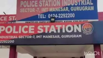 गुरुग्राम: बड़ गुजर बस स्टैंड से अवैध हथियार के साथ युवक गिरफ्तार, देसी पिस्टल बरामद