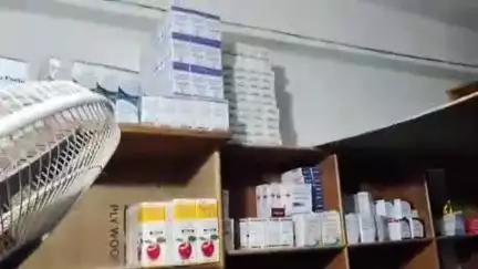 मिश्रिख: स्वास्थ्य विभाग ने मिश्रिख सेवा अस्पताल में छापेमारी की, मरीजों को छोड़कर डॉक्टर फरार, DM के आदेश पर रजिस्ट्रेशन रद्द