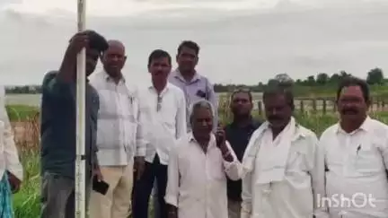కథలాపూర్: చెరువులు నింపేందుకు అధికారుల సర్వే