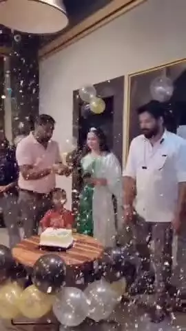 आज आरके मोटर्स रॉयल एनफील्ड शोरूम महाराजगंज को 10 वर्ष पूरे हो गए हमारे ब्रांच फरेंदा ,नौतनवा । 🍰 🌹 ❤️ 
सारी बुलेट फैमिली को धन्यवाद #royalenfield #maharajganj #family #rkmotors #tenyears #celebration #rider #bulletlovers #pharenda #faren