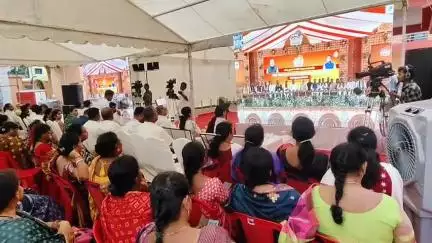 ଖଲ୍ଲିକୋଟ୍: ବ୍ଲକ ପରିସରରେ ରାଜା ବାହାଦୁର ରାମଚନ୍ଦ୍ର ମର୍ଦ୍ଦରାଜ ଦେଓଙ୍କ ଜନ୍ମସ୍ଥାନକୁ ଆଭାସୀ ମାଧ୍ୟମରେ ସ୍ମାରକୀ ଘୋଷଣା କଲେ ପ୍ରଧାନମନ୍ତ୍ରୀ