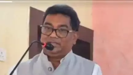 चामोर्शी: परीक्षेत गुणवत्ता प्राप्त करणाऱ्यांनी जीवनातही यशाची शिखरे गाठावी:- भाजप प्रदेश उपाध्यक्ष माजी आमदार डॉ देवराव होळी.