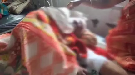 अकोला: टाकळी गावातल्या शेत शिवारात अस्वलाने हल्ला केल्याने एक शेतकरी गंभीर जखमी; शेतकऱ्यांमध्ये भीतीचे वातावरण..