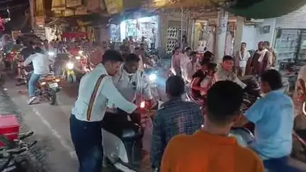 छतरपुर नगर: छतरपुर शहर में यातायात पुलिस की कार्रवाई, 20 दिन में 168 वाहनों का चालान